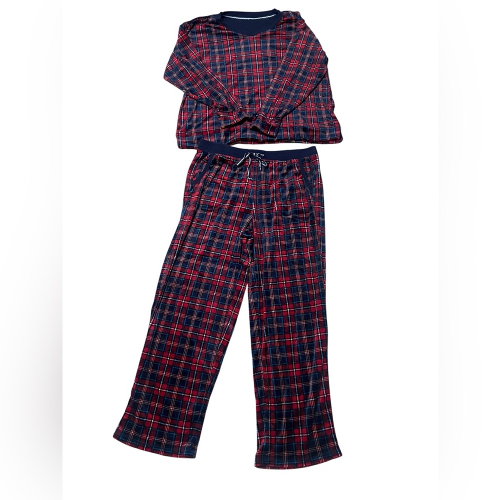 Nautica Red and Navy Plaid Two-Piece Pajama Set size large
